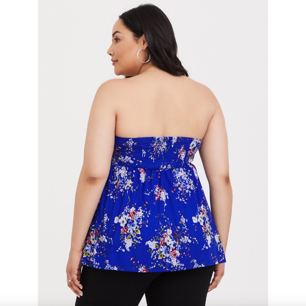 Torrid Blue Floral Twist Front Strapless Top - Picture 5 of 9